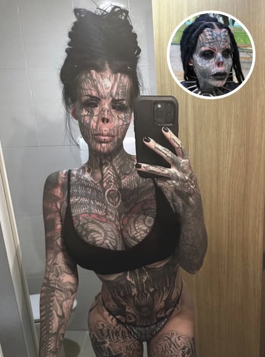 Tattooed Woman Removes Nose and Keeps It in a Jar: A Radical Transformation